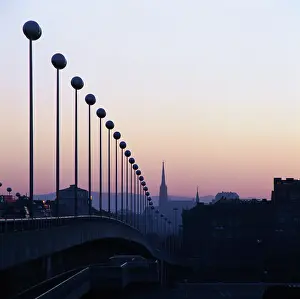 Reichsbrucke: Viennese Reichsbrucke
