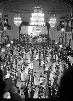 Ballrooms: Viennese Sofiensale 1962