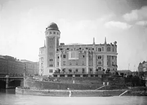 Viennese Urania, 1913