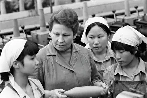 Klin: Vietnamese girls, 1984