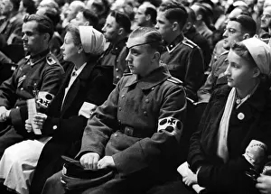 Handicapped: View of the audience during Goebbels speech