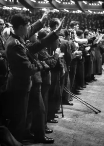 Crutches: View of the audience during Goebbels speech