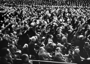 Listeners: View of the audience during Goebbels speech