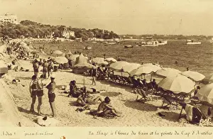 Pointe: A view of the beach at La pointe du Cap D'Antibes, 1920s