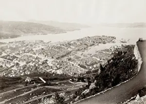 Axel: View of Bergen and its harbour, Norway