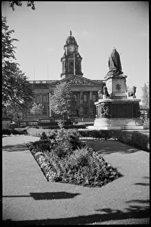 Scuplture: A view of the front elevation of the Town Hall, Lancaster
