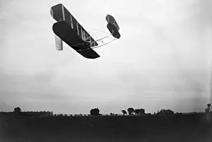 Rudder: Side view of flight 41, showing the machine traveling to the