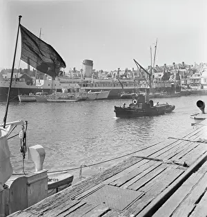 Laing: A view of the harbour at Weymouth