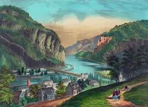 Potomac: View of Harpers Ferry, Va.: (from the Potomac side.)