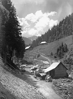 Hora: A view of Pop Ivan mountain from Kvasny valley