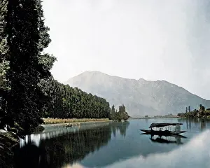 Kashmir: View of River Jhelum at Srinagar, India