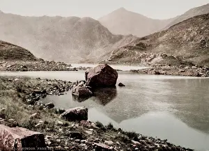 Snowdon: View of Snowdon, mountain in Snowdonia, north Wales