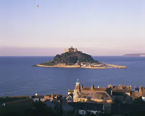 Marazion: View of St Michael's Mount, Cornwall