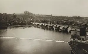 Vltava: View over Vltava to Charles Bridge and Hradschin