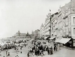 Ostend: View waterfront/beach with tourists, Ostend Ostende, Belgium