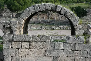 Peloppenese: Views Of The Archaeological Sites Of Corinth
