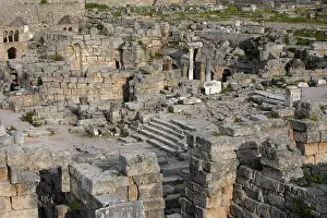 Peloppenese: Views Of The Archaeological Sites Of Corinth