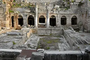 Peloppenese: Views Of The Archaeological Sites Of Corinth