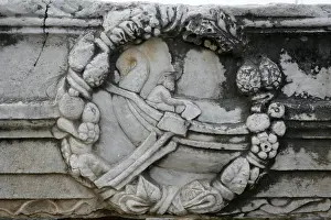 Peloppenese: Views Of The Archaeological Sites Of Corinth