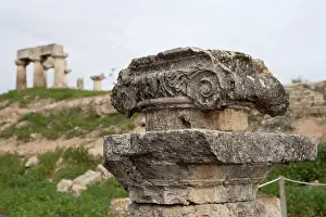 Peloppenese: Views Of The Archaeological Sites Of Corinth