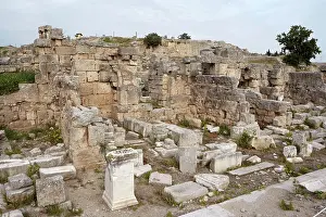 Peloppenese: Views Of The Archaeological Sites Of Corinth
