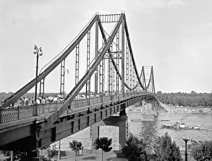 Dnieper: Views of Kiev