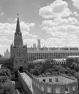 Troitskaya: Views of Moscow