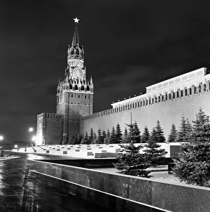 Spasskaya: Views of Moscow