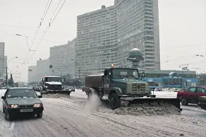 Snowplow: Views of Moscow
