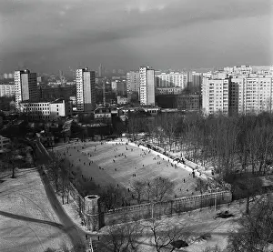 Rink: Views of Moscow
