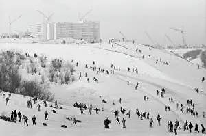 Skiers: Views of Moscow
