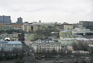 Embankment: Views of Moscow