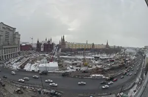 Manezhnaya: Views of Moscow