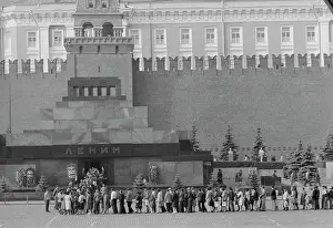Nosov: Views of Moscow
