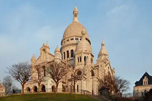 Travertine: views of Paris, France