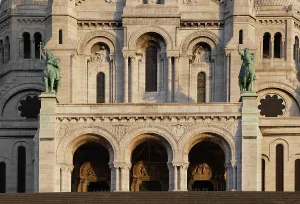 Travertine: views of Paris, France