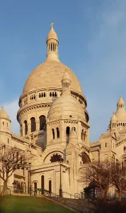 Travertine: views of Paris, France