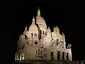 Travertine: views of Paris, France
