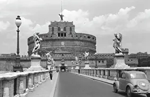 Leads: Views of Rome