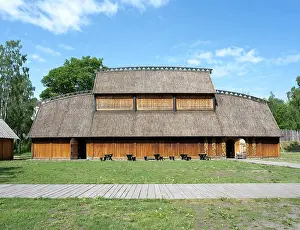 Vestfold: Viking hall reconstruction, Midgard Viking Centre, Borre