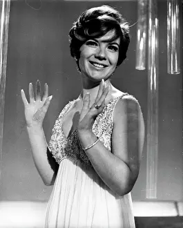 Enjoyed: Vikki Carr, Mexican-American singer