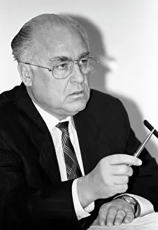 Chernomyrdin: Viktor Chernomyrdin, 1995