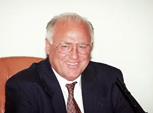 Velichkin: Viktor Chernomyrdin, 1998