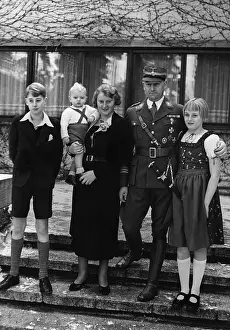 Obergruppenfuehrer: Viktor Lutze