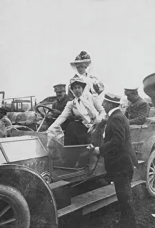 Melita: Viktoria Fyodorovna, 1908