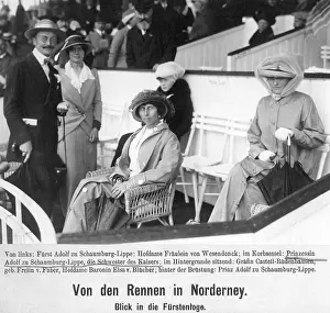 Monocle: Viktoria of Schaumburg-Lippe with relatives on Norderney