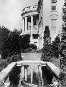 Ostentatious: Villa in Washington
