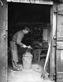 Digswell: VILLAGE BLACKSMITH