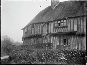 Wealden: Vineys Cottages, Upper Street, Leeds, Maidstone, Kent
