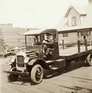 Automobilia: Vintage car